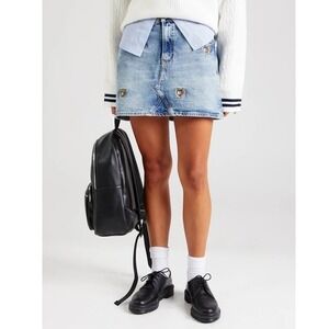 NWT Tommy Jeans Izzie Denim Mini Skirt Crest Logo Size 30